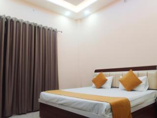 Shivansh Palace Home Stay - 8