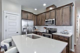 Adventure Awaits - Wine country oasis w Cozy deck - 9