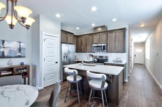 Adventure Awaits - Wine country oasis w Cozy deck - 1