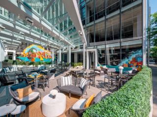 Sofitel Chicago Magnificent Mile - 9