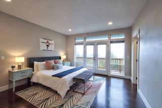 The Perch - Eola Hills Pet Friendly w Hot tub - 6