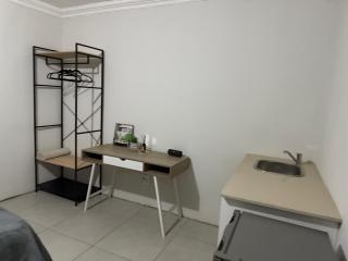 The Minimalist Suite - 5