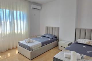 Sea View Apartment in Durres Beach 100 - Happy Rentals - 4