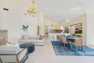 Enchanted Manor with Pool Tennis & Elegance - 4