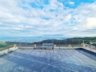 Jewels Staycation at Cityland Tagaytay Prime Residences - 5