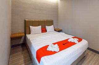 RedDoorz Plus Ciapus Bogor - 5