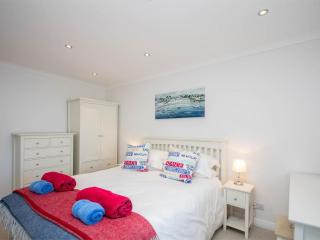 2 Bed in Swanage DC168 - 5