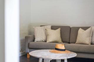 Bayshore Bungalow 7 - Oceanstays - 4