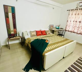 2BHK Kadbi Chowk Fully Equipped in Heart of City - 6