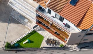 Apartment BANE, 70m from the sea, 8 pax - 9