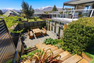 Tekapo Alps Family Home with Deck & Mountain Views - 7
