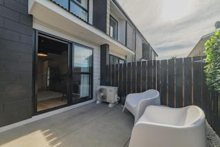 Sherborne Courtyard Retreat 1br with Parking - 9