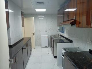 Big Studio In Abu Dhabi Corniche - 9