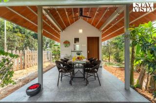 StayVista at A Frame of Mind- Denkanikottai with Pool & BBQ - 5