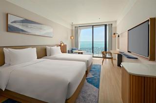 Hyatt Place Ha Long Bay, Bai Chay - 4