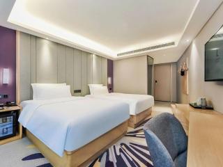 Lavande Hotel·Xishuangbanna Jinghong Songkran Square - 9