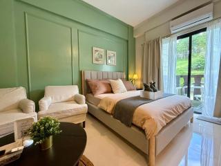 Alpine Villas Greens Staycation at Crosswinds Tagaytay - 1