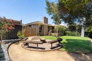 Beleura's Beachside Beauty - 9