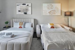 Luxury studio in Discovery Gardens near metro - 2