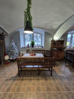 Hostinec Lovecký zámeček - 1