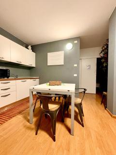 Windshouse Apartments - 8