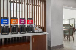 Hampton Inn & Suites Charlotte Arrowood Rd - 3