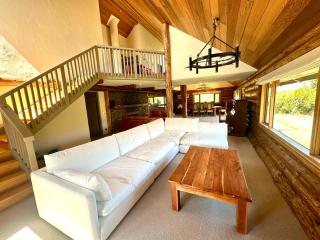 Large Ski Club Style Lodge, Views, Walk to town - 6