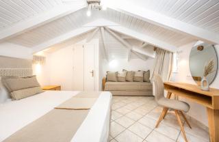 Spiros Family Apts - 3