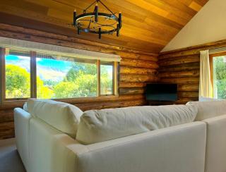 Large Ski Club Style Lodge, Views, Walk to town - 5