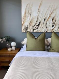 The Ebb Luxury Retreat - Just steps to the beach! - 9