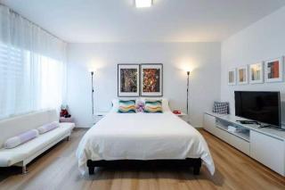 Brunswick 2BR Living Near Lygon & Sydney Rd - 7