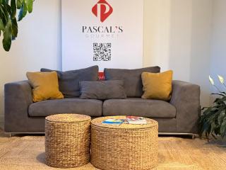 NEW House, Near Beaches, and MIA, Sleeps 8! - 6