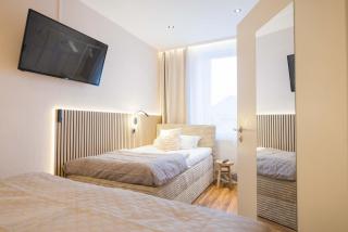 FlowApartment Hof, 24h Checkin, IR-Sauna, Parkplatz, WLan250Mbit - 4