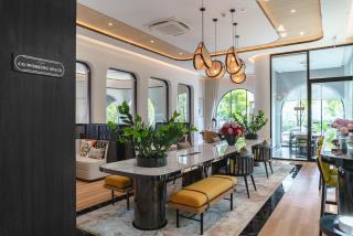 The Title Legendary Vintage Gloss - 1