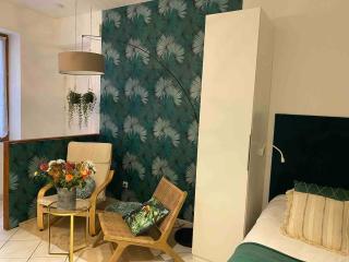 Oasis - City Center - 0