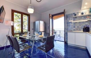 Beautiful Apartment In Gioiosa Marea With Wifi - 7