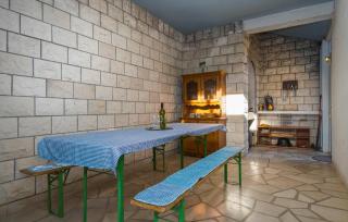 Amazing Apartment In Omis - 4