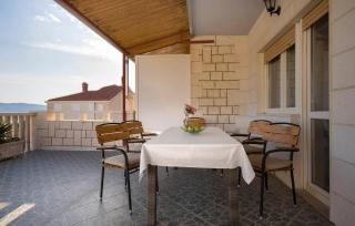 Amazing Apartment In Omis - 5