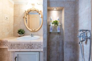 MainAvenue White Tower - 5