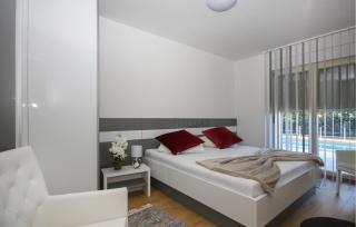 Amazing Apartment In Pula - 6