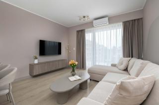 Stylowy Apartament z Parkingiem & Balkonem Greeneri Park by Noclegi Renters - 5