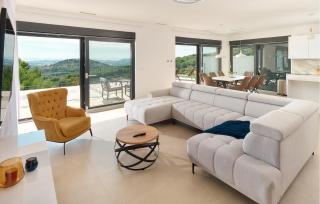 Amazing Home In Klis With Private Swimming Pool, Can Be Inside Or Outside - 9