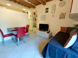 Appartamento monolocale con giardino, Siena 15 min - 9