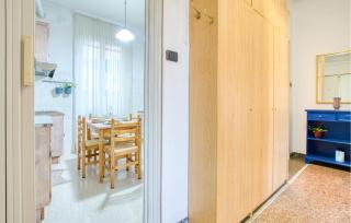 1 Bedroom Nice Apartment In Genova - 2