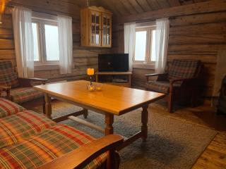 Charming Cabin with Old Timber, Fireplace & Views - 7