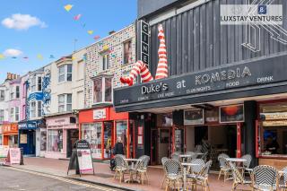 Free Secure Car Park - Sleeps 6, In the Lanes, Lift Access - 5 Mins Walk to Beach and Station - Brighton & Hove - 8