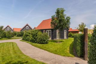 4-person Premium Zeeland Cottage - 9
