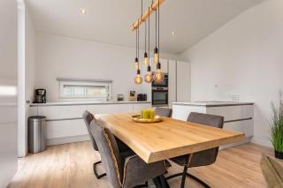 Waterresort Oosterschelde house no.80 - 1