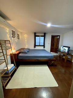 Seaview Room on Hin Kong Beach, Koh Phangan - 2