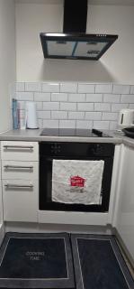 Cosy Oxford Flat - 8